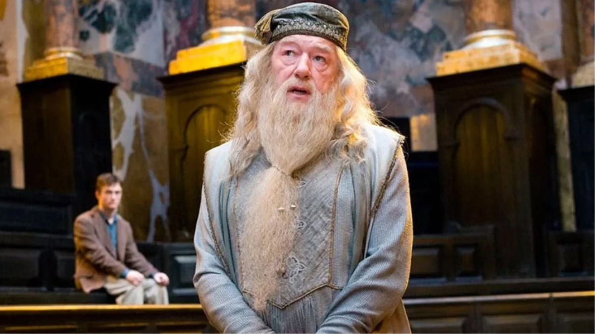 Harry Potter'ın Dumbledore'u Michael Gambon hayatını kaybetti