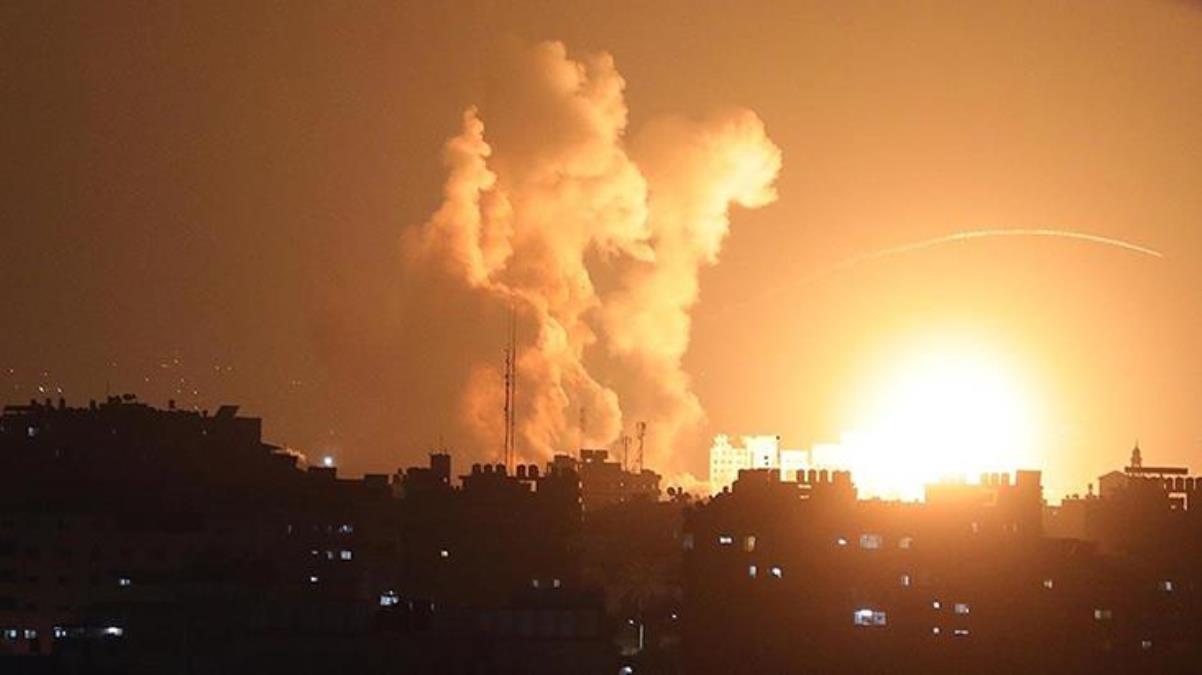 İsrail ordusu, abluka altındaki Gazze Şeridi'ne saldırmaya başladı