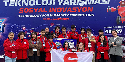 Kozmos Yazılım Anadolu Lisesi: Türkiye’nin ilk yazılım lisesi öğrencilerine parlak bir gelecek vadediyor